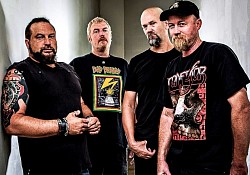 2nd Line up of ALIEN8